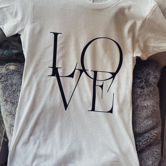 LOVE t-shirt